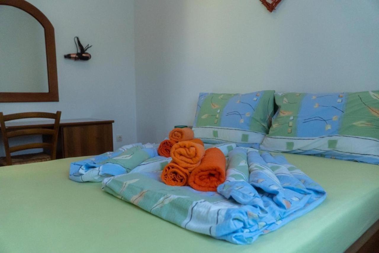 Apartments And Rooms Villa Chiara Krnica Kültér fotó