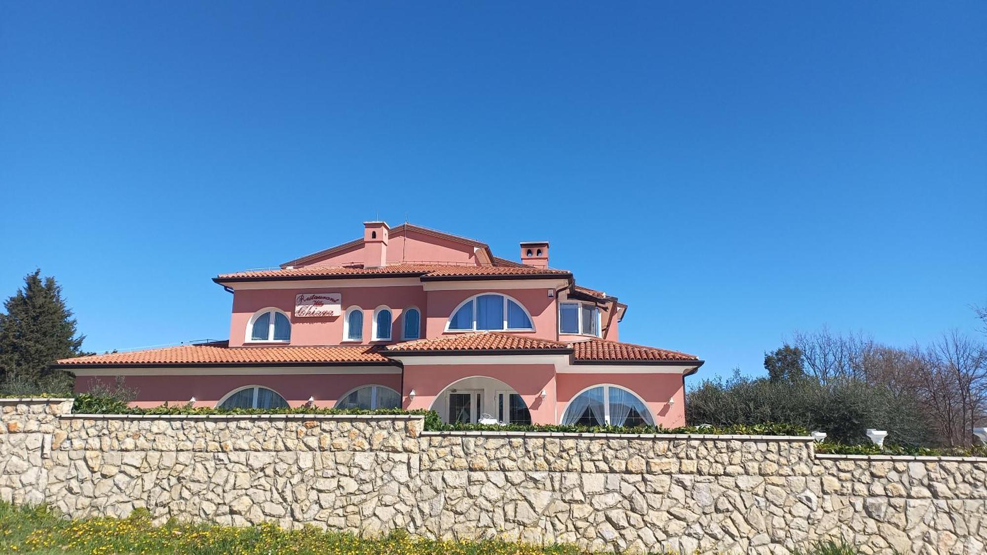 Apartments And Rooms Villa Chiara Krnica Kültér fotó